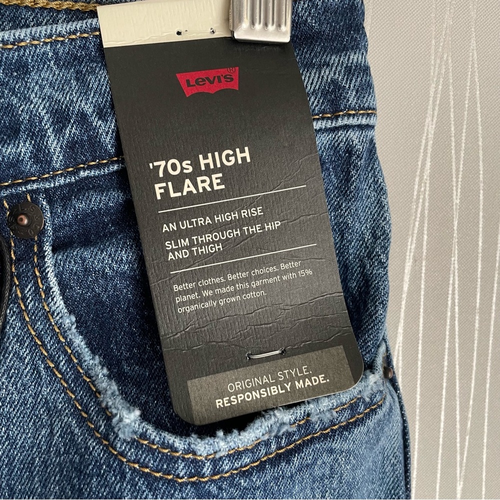 Levi’s 70s High Rise Flare Jeans 25 X 32 - Picture 9 of 13